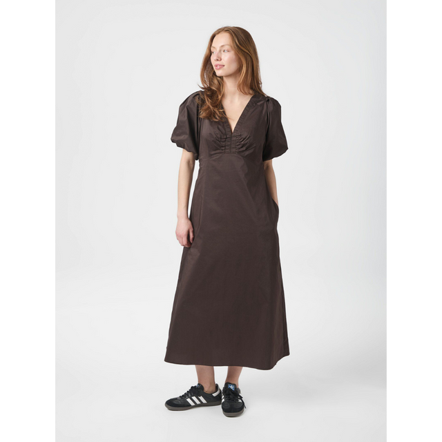 Neo Noir llana Poplin Dress