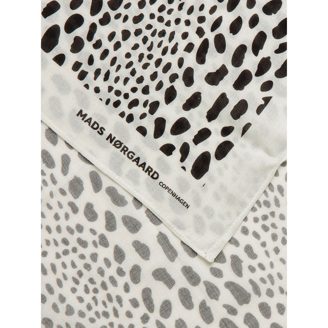 Mads Nørgaard Schal aus weicher Baumwolle