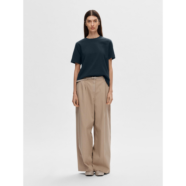 Selected Women T-shirt Essential SS Boxy Tee Noos