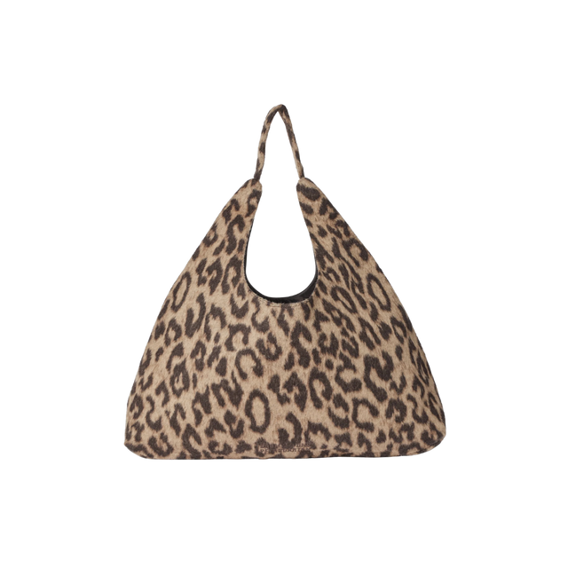 Tree and Horse Garden Kleova