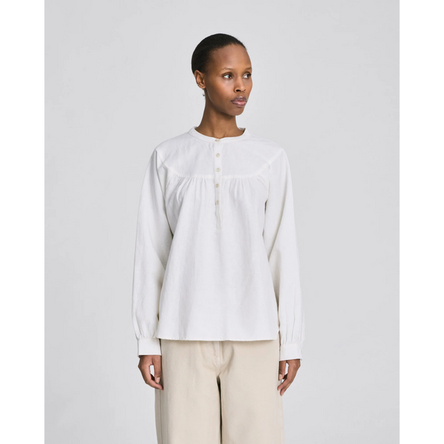 Olivia Raglan L/S Canvas skjorte fra Gai Lisva - foran