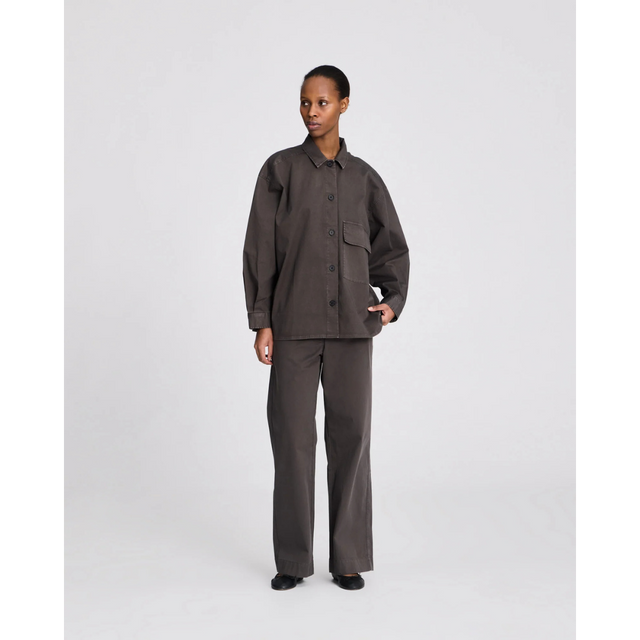 Pauline Stretched Twill Shirt fra Gail Lisva - helfigur