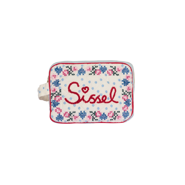 sissel-edelbo-yara-cosmetic-bag