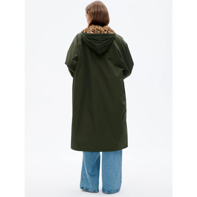 Baum und Pferdgarten Demi