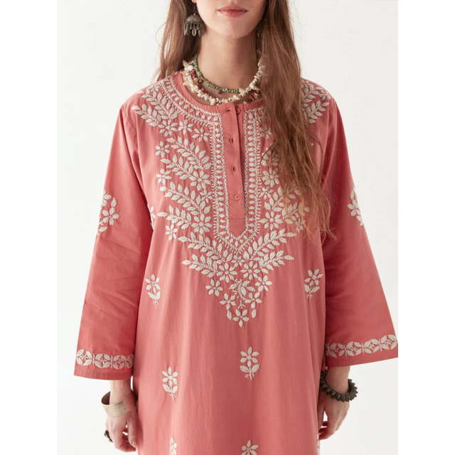 Maison Hotel Anbu Dress