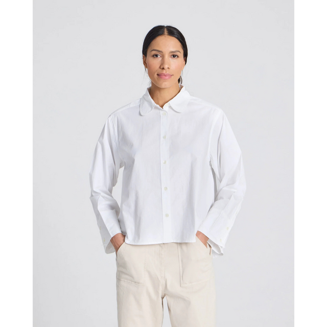 Flora Shirt i bomuldspoplin fra Gai Lisva - model
